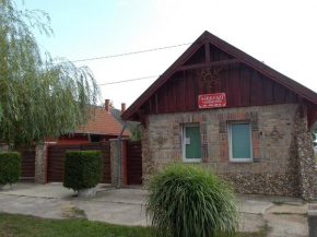Hotels in Székesfehérvári